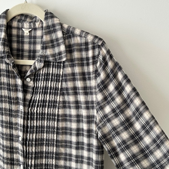3/$20🌻J Crew 100% Cotton Gray Plaid Flannel Tunic Top - Picture 7 of 16